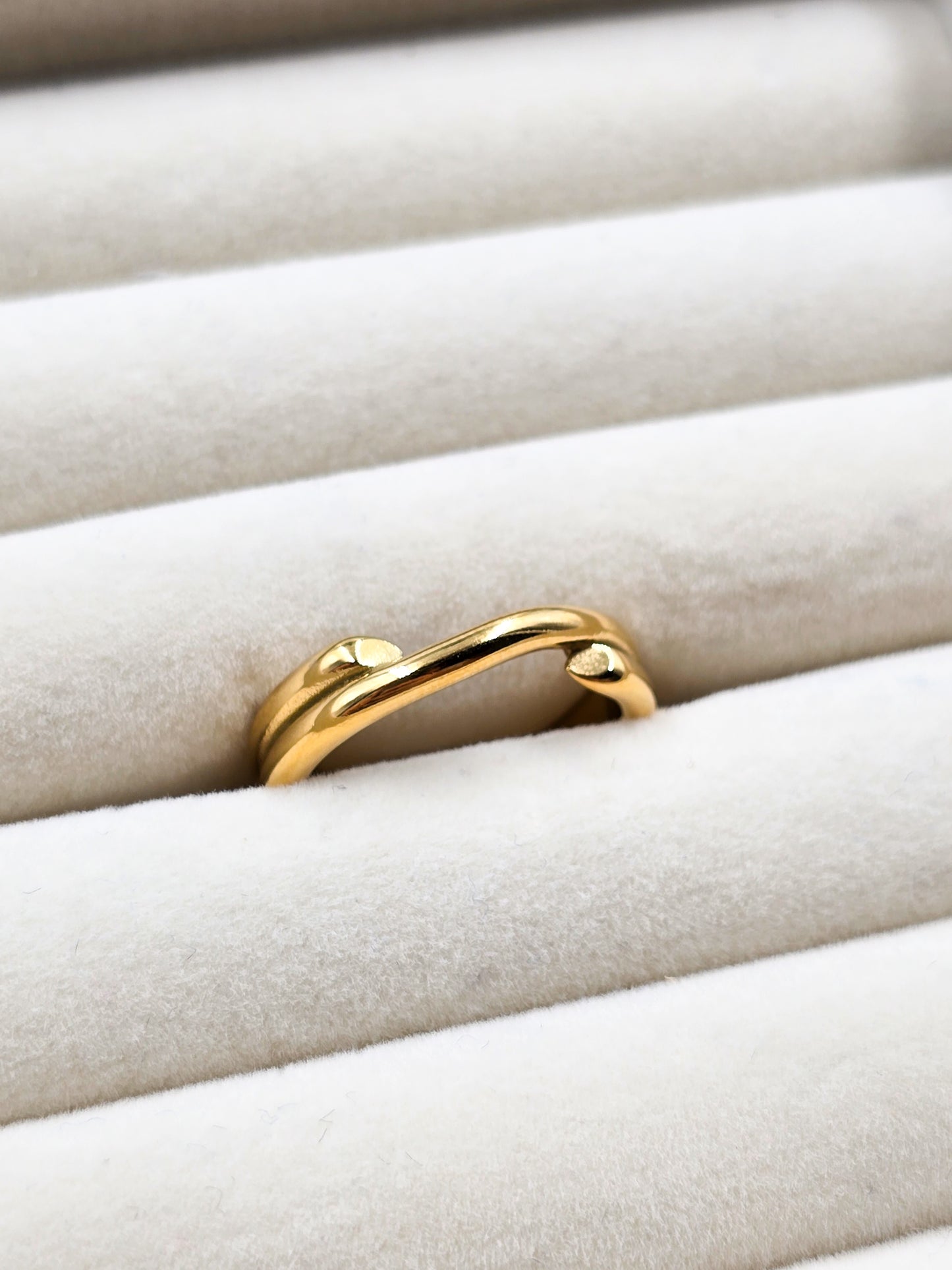 Stainless Steel Twisted Ring