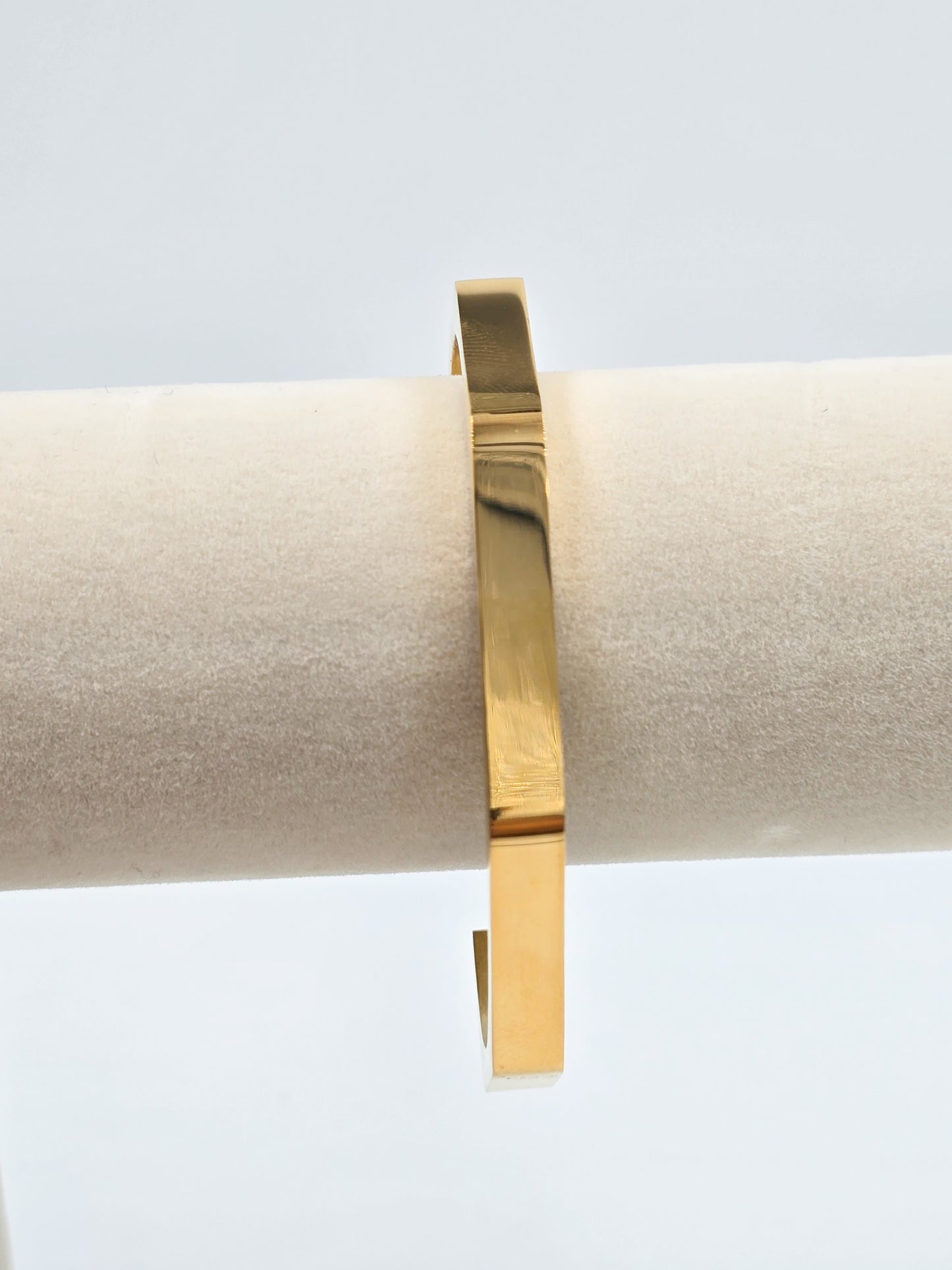 Stainless steel Edge Bracelet