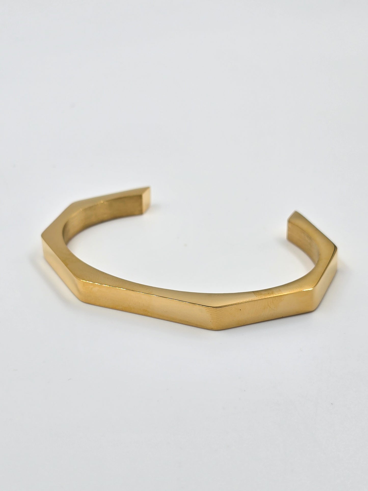 Stainless steel Edge Bracelet