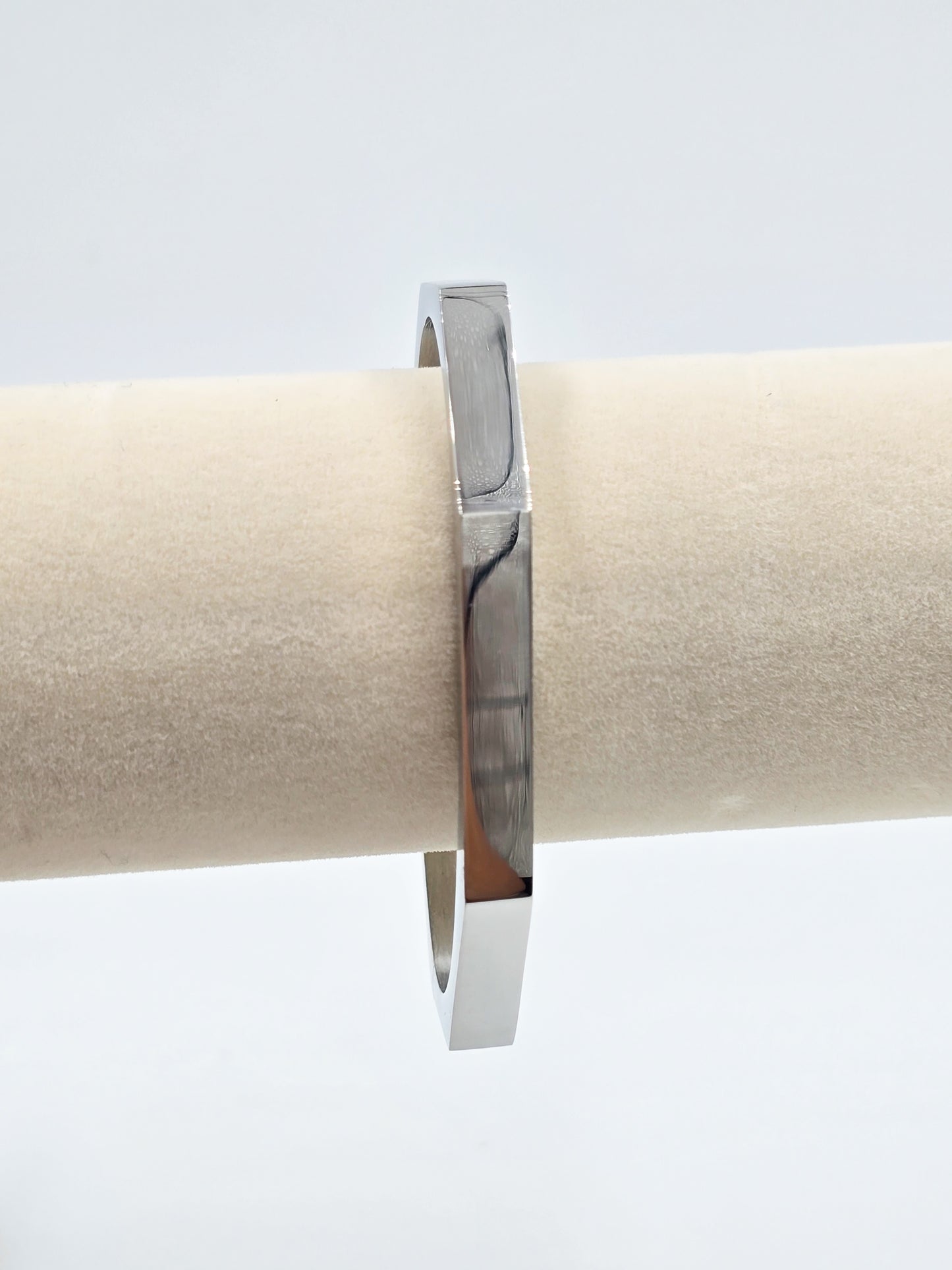 Stainless steel Edge Bracelet