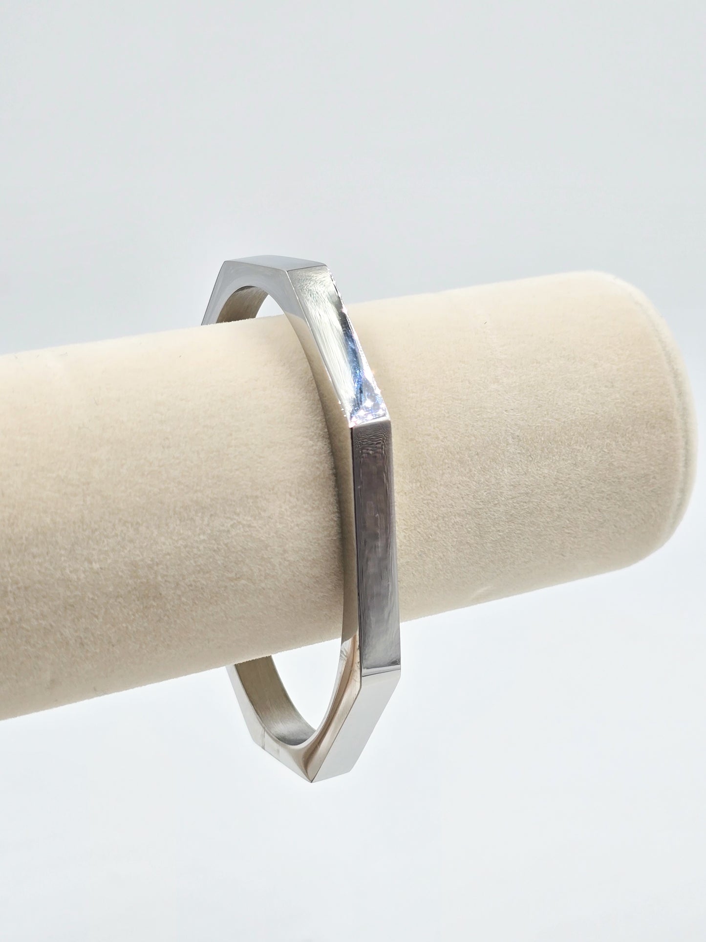 Stainless steel Edge Bracelet
