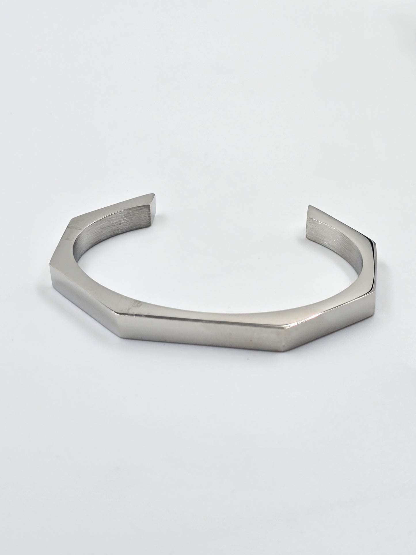Stainless steel Edge Bracelet