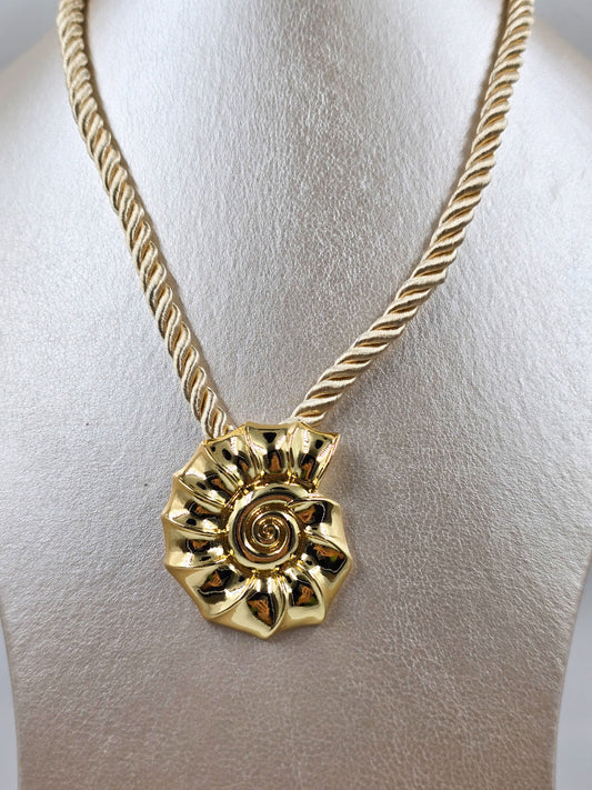 Rope Necklace with Shell Pendant