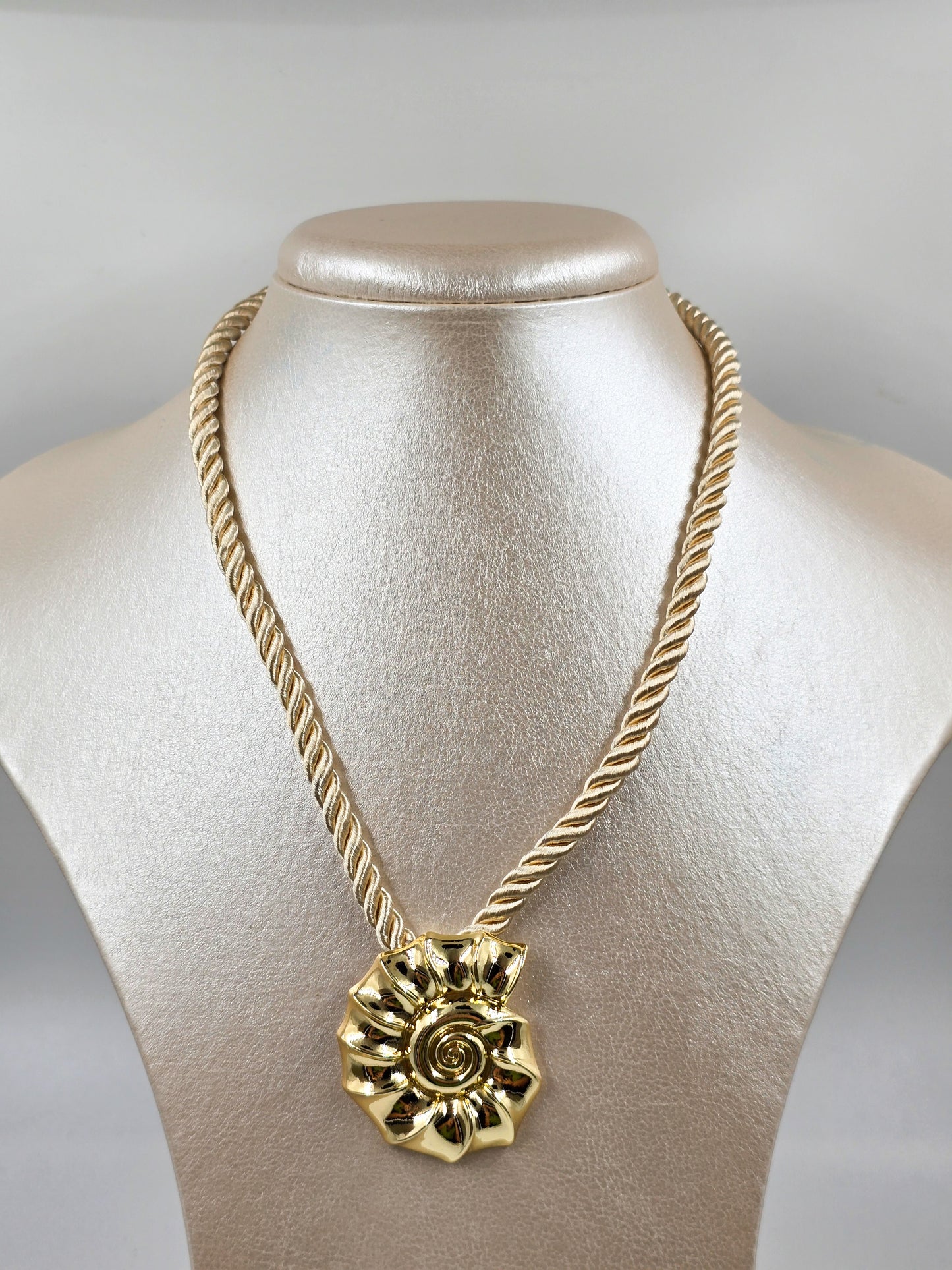 Rope Necklace with Shell Pendant
