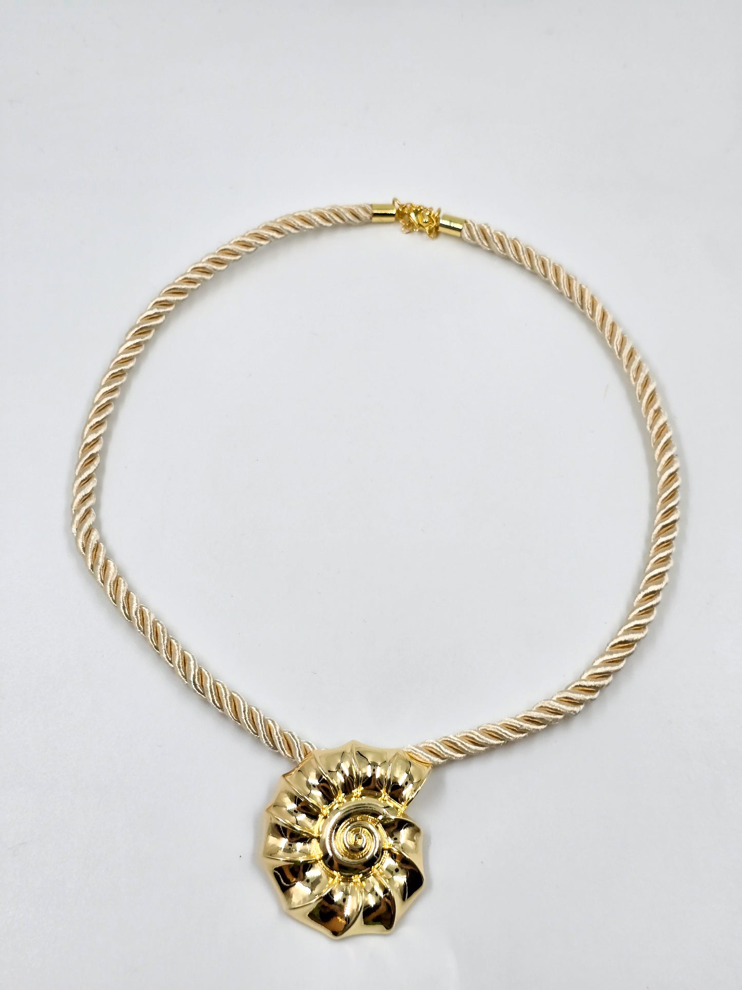 Rope Necklace with Shell Pendant