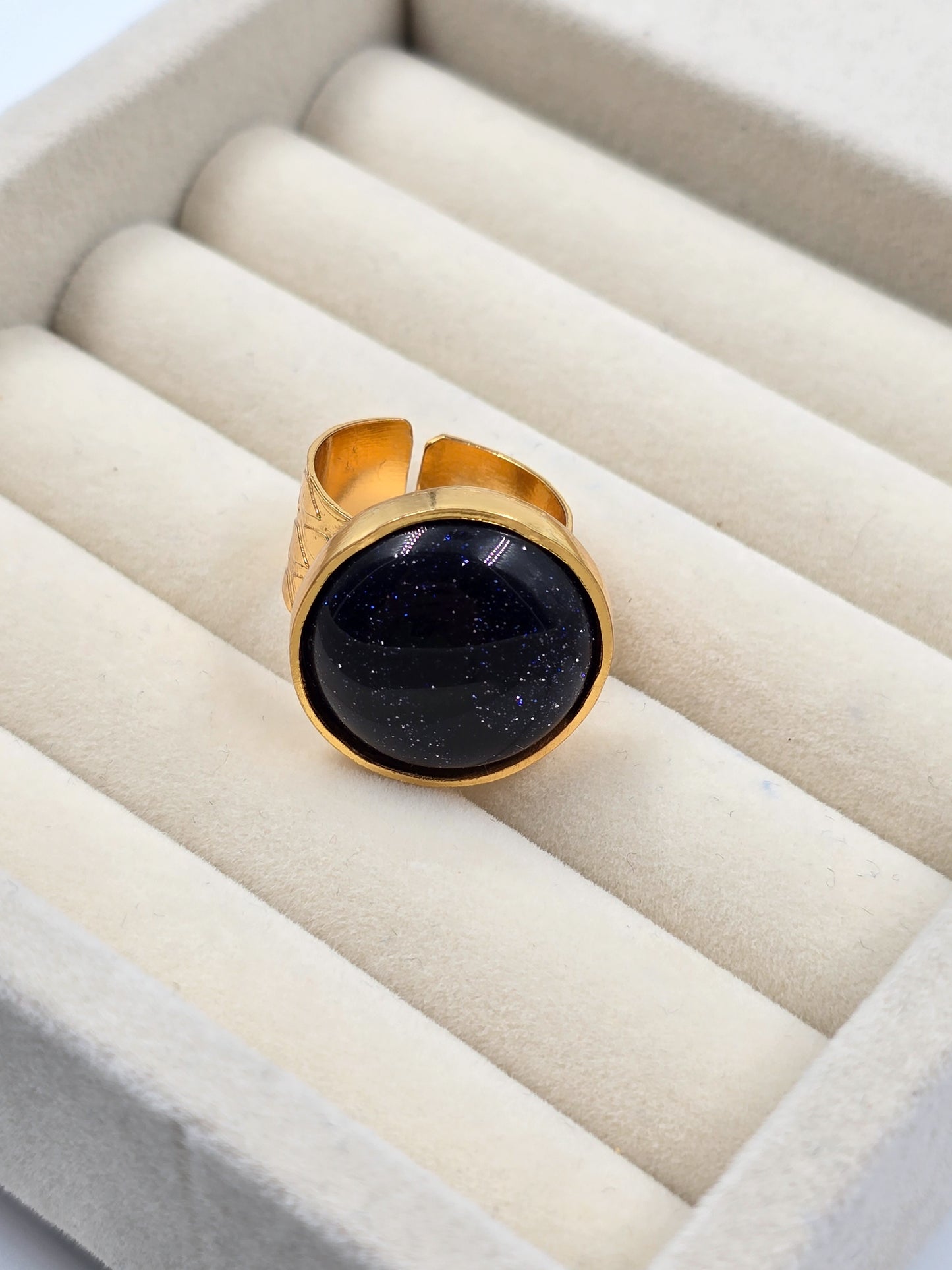 Galaxy Ring
