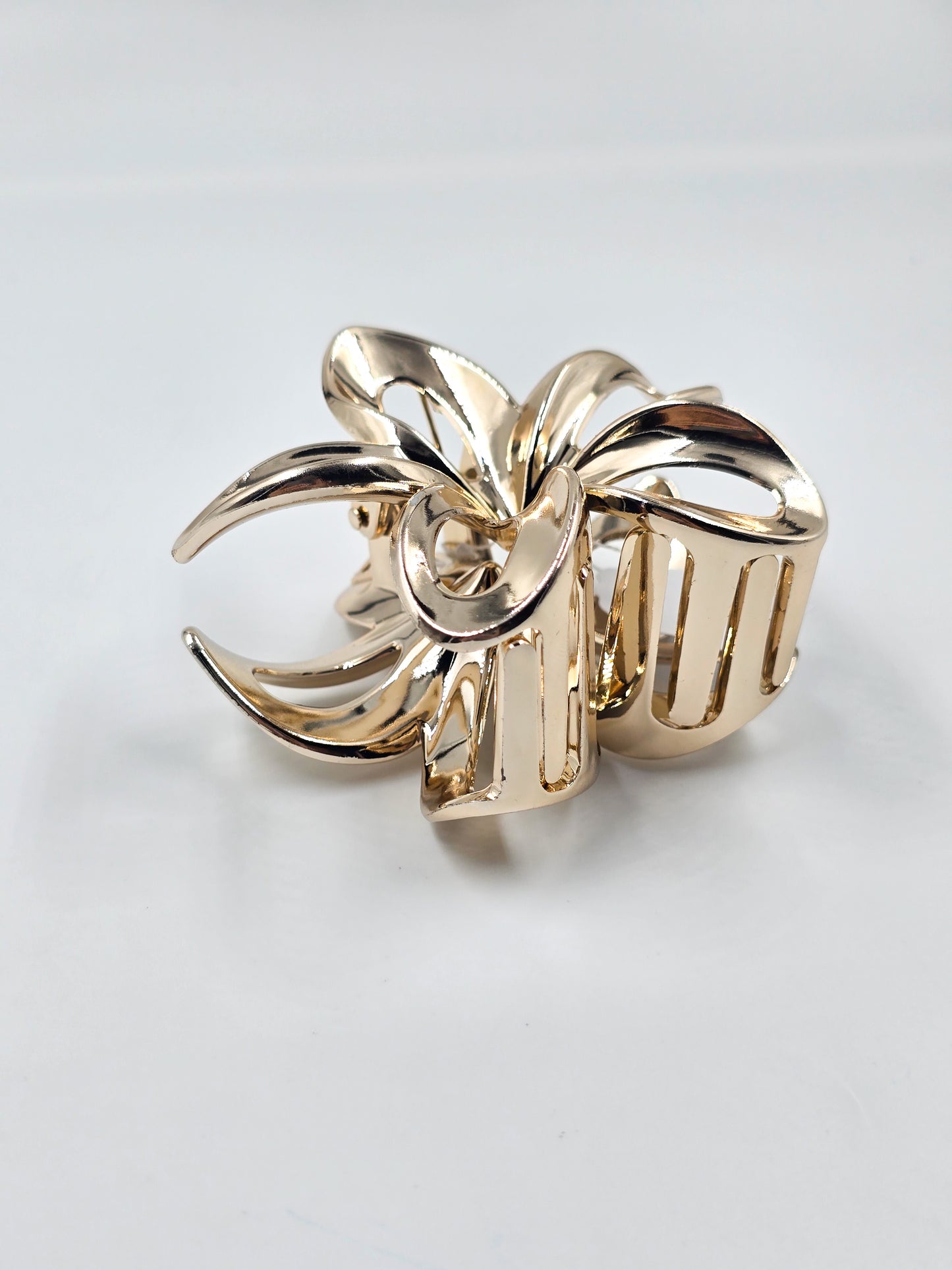 Hawaiian Flower Hair clip