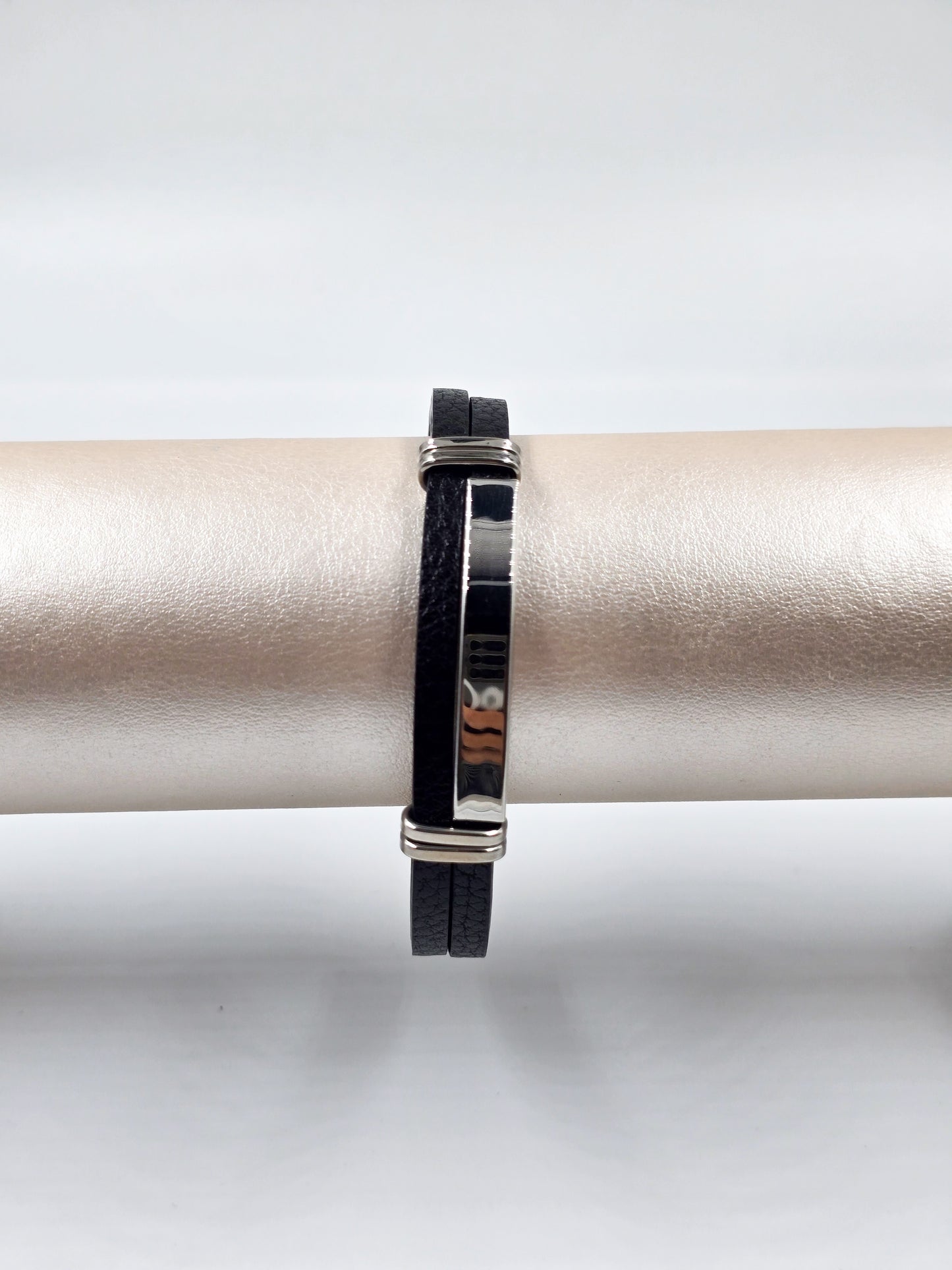 Stainless Steel Man's Leather Bracelet