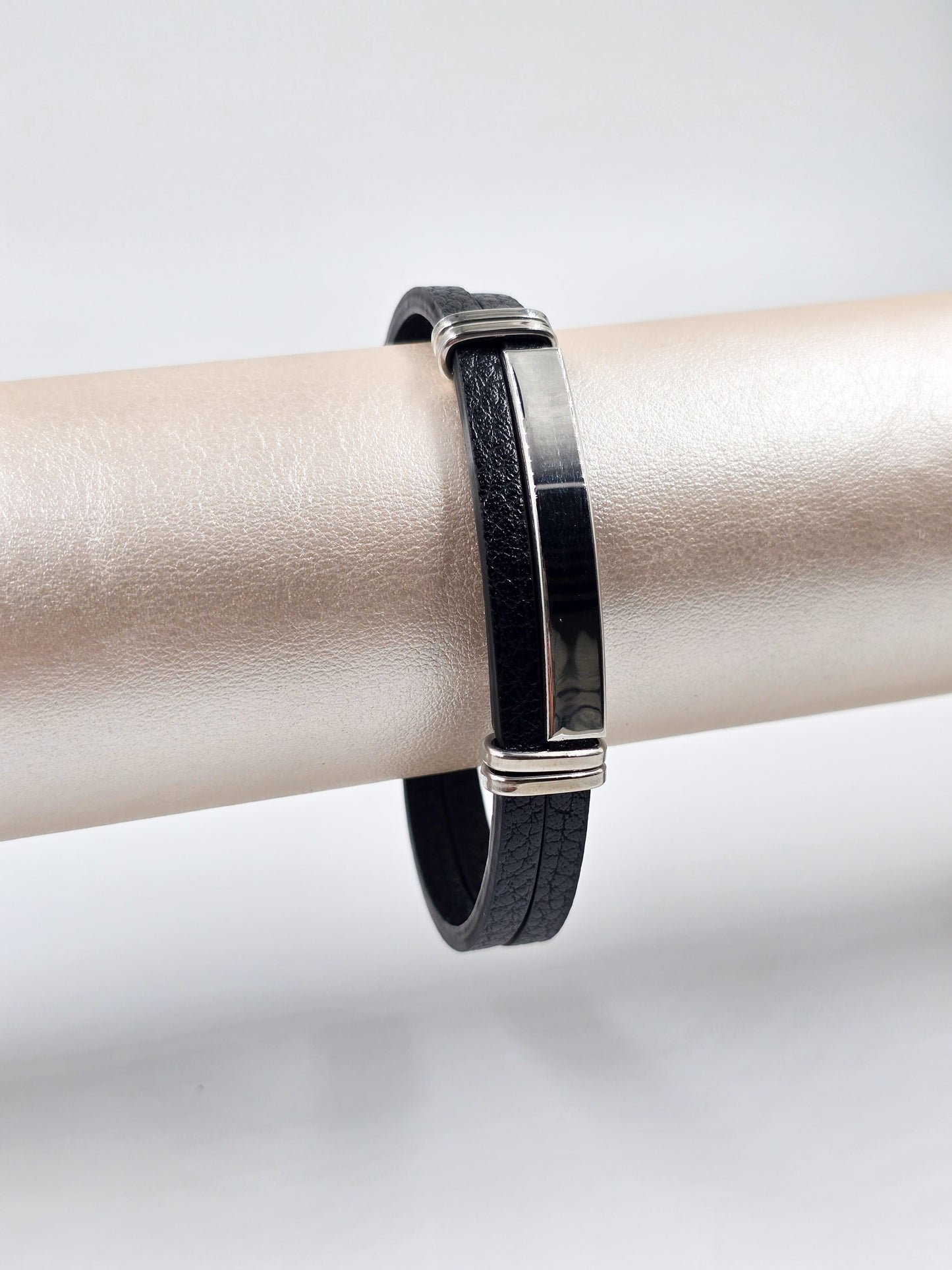 Stainless Steel Man's Leather Bracelet